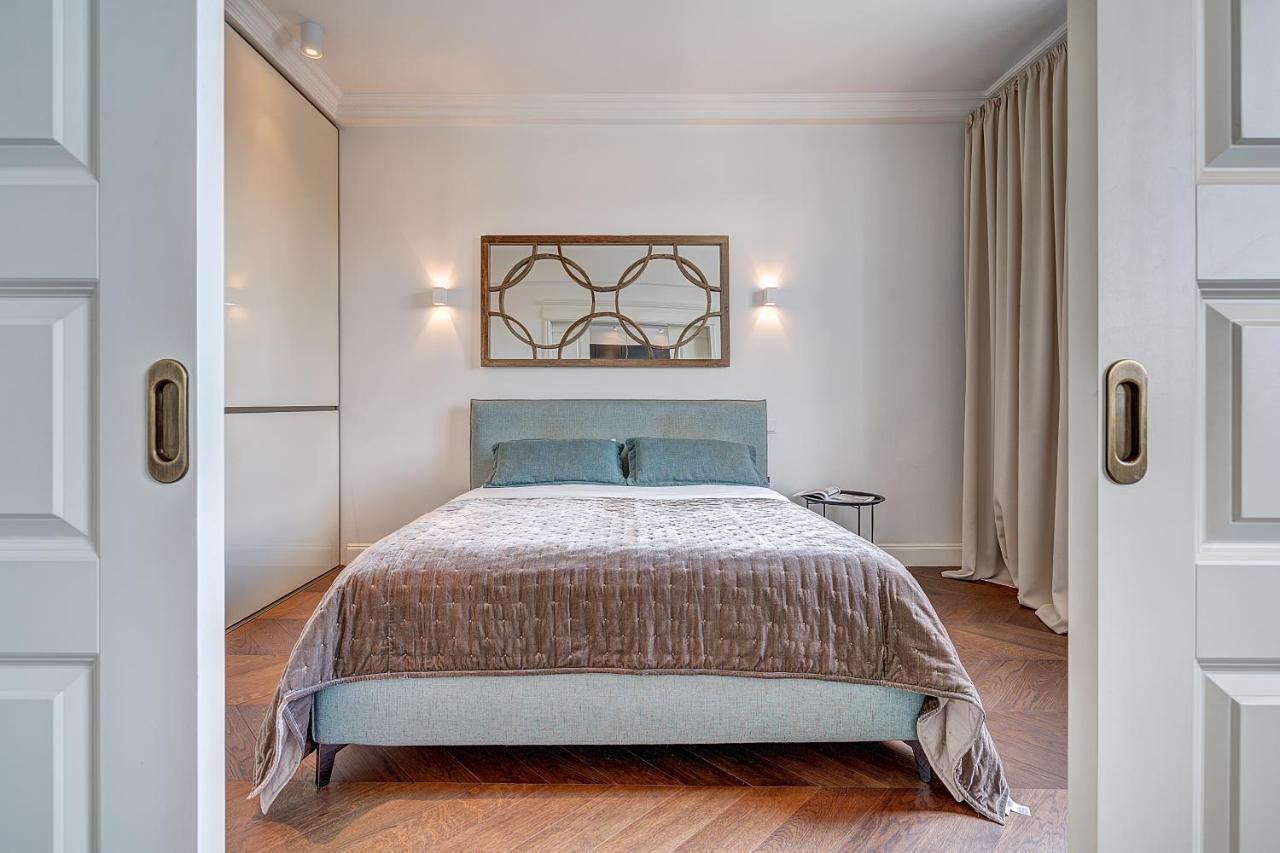 Vilnius Apartments & Suites - Gedimino Avenue Zewnętrze zdjęcie
