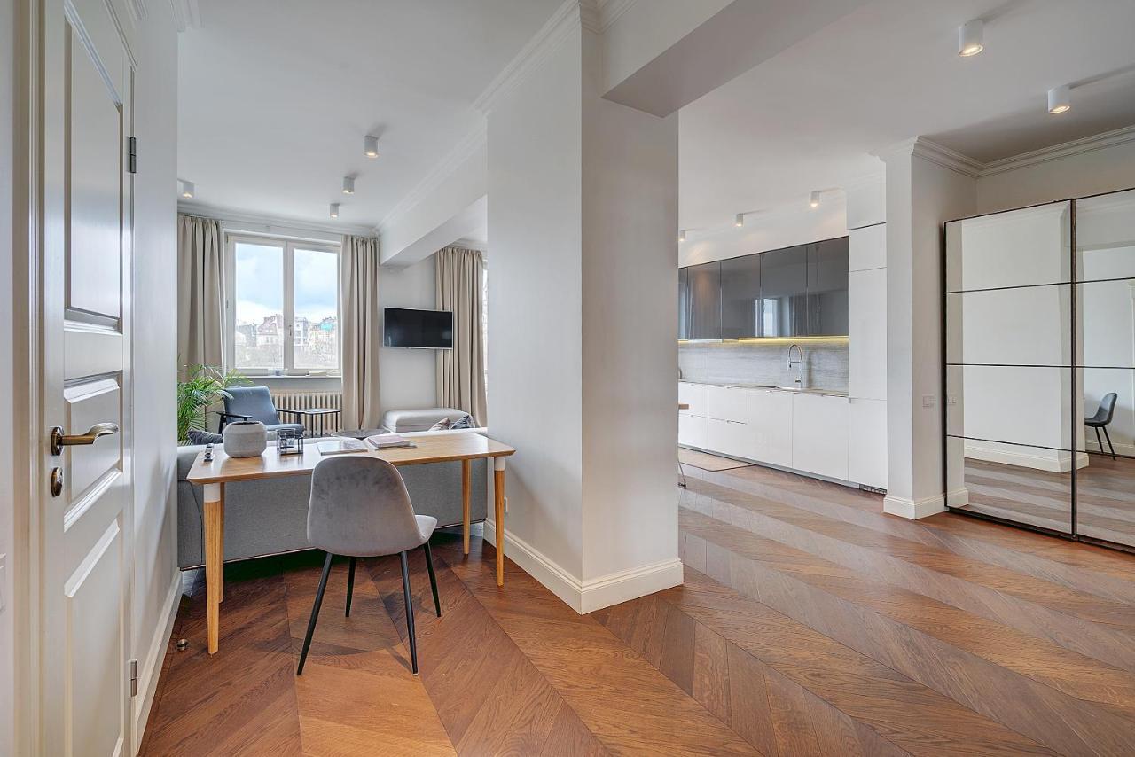 Vilnius Apartments & Suites - Gedimino Avenue Zewnętrze zdjęcie
